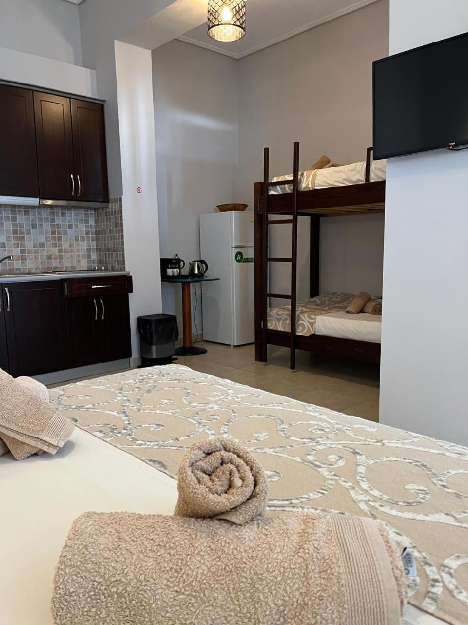 Bluemoon Suites Sarandë Exterior foto